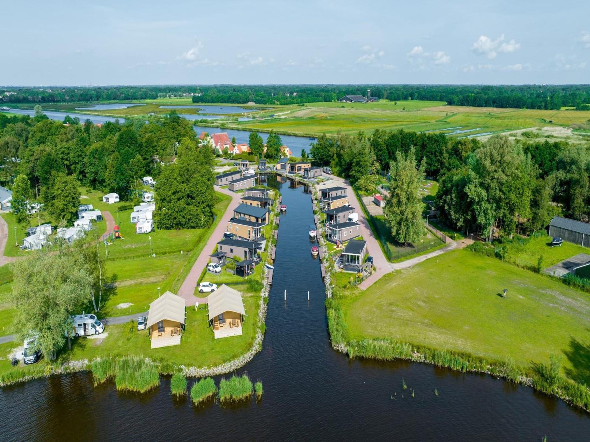 Detached Villa With Dishwasher Leeuwarden At 21Km Suameer Zewnętrze zdjęcie